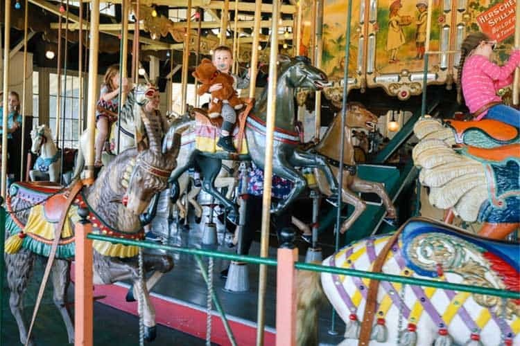 کاوش در پارک بالبوآ: جاذبه های تمام نشدنی